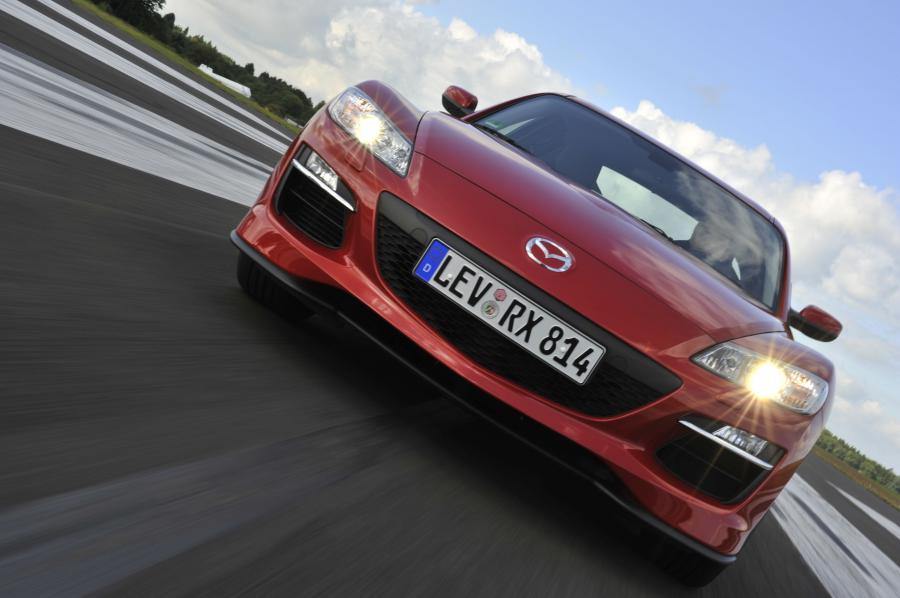  Mazda RX-8 2008 года  (фото 41 из 89)